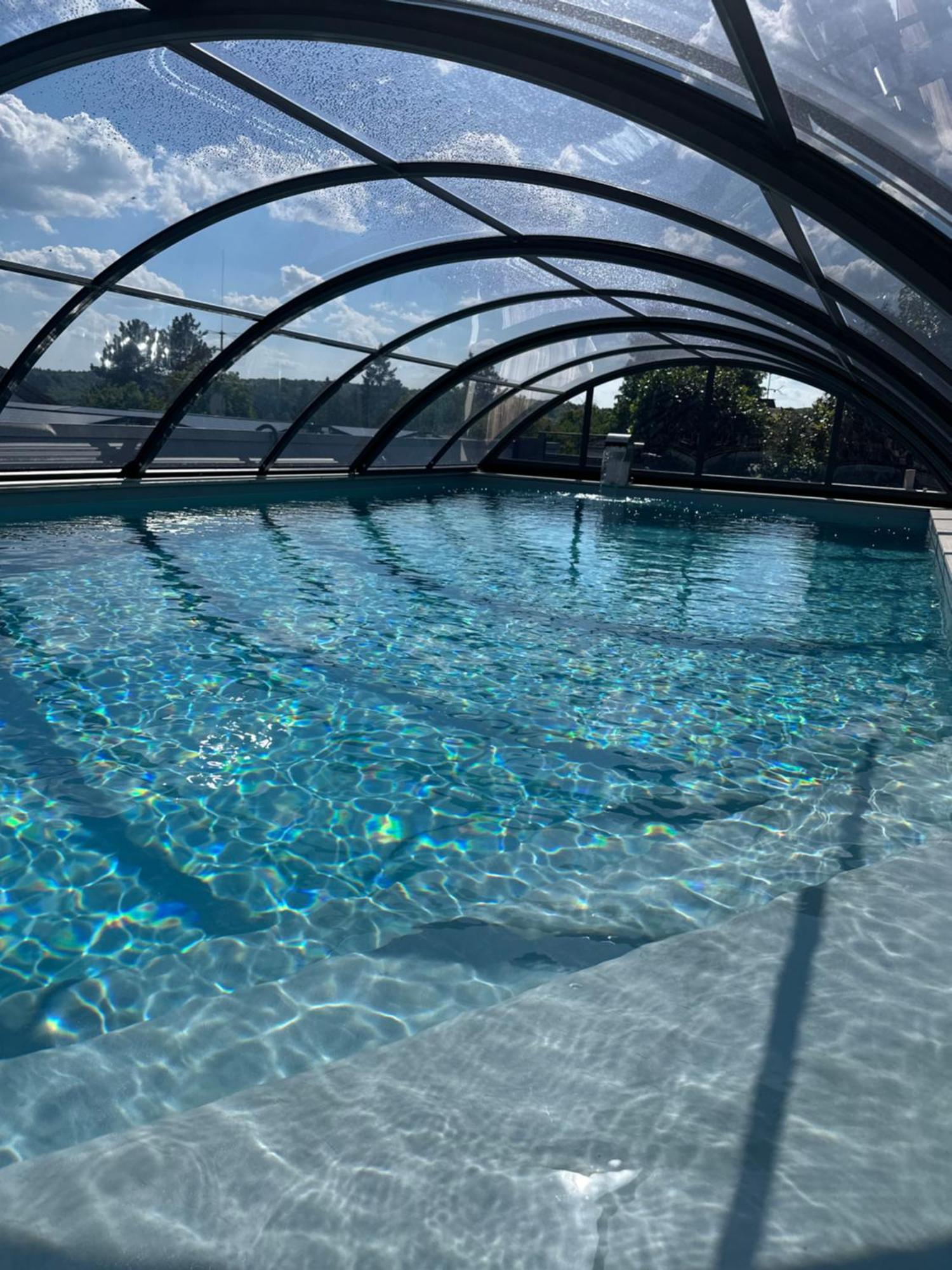 Ferienwohnung Schlossblick - 4 Sterne Sauna Pool Whirlpool Exklusiv Braunfels Exterior foto